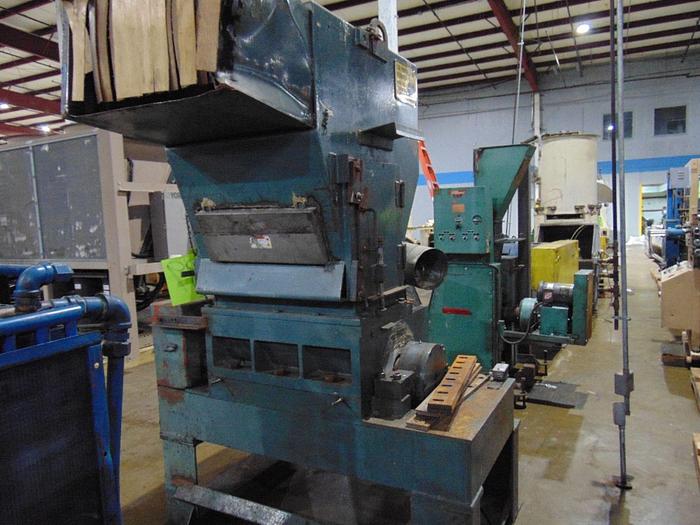 Used Gloucester 28" Granulator; SN 18996-08-007