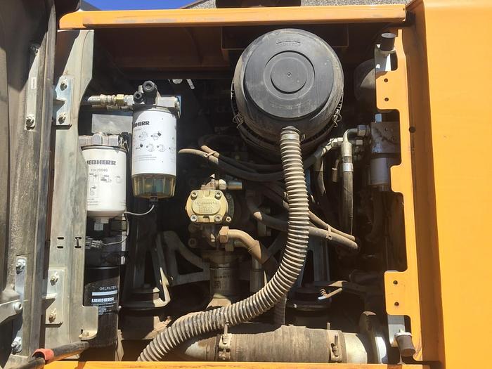 Used 2015 LIEBHERR A 914