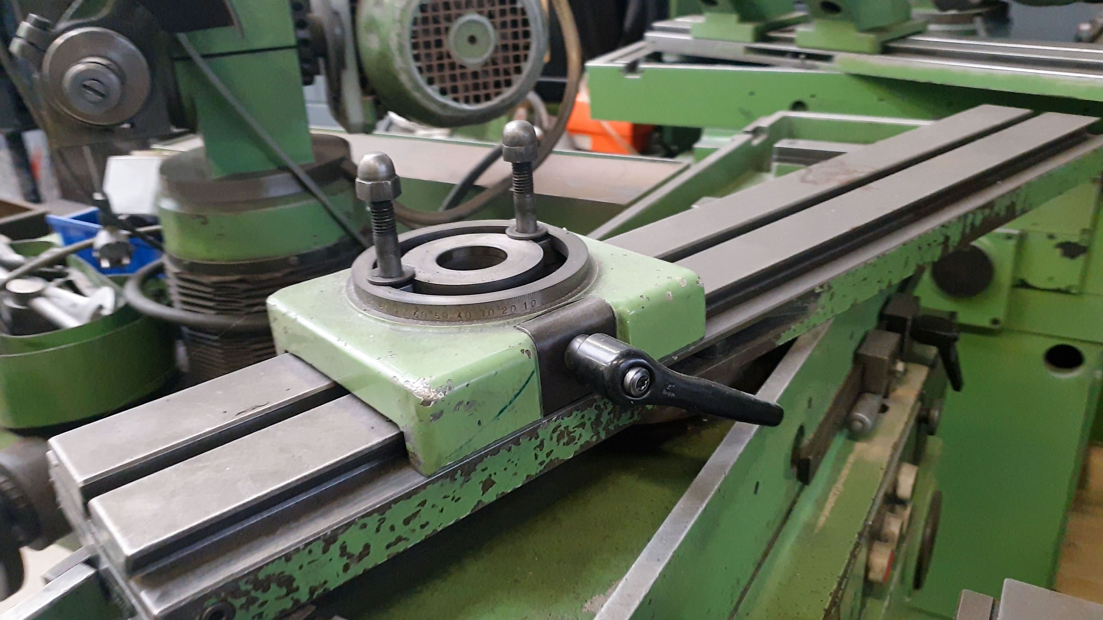 Used Schutte WU32 - Grinding - 1983 