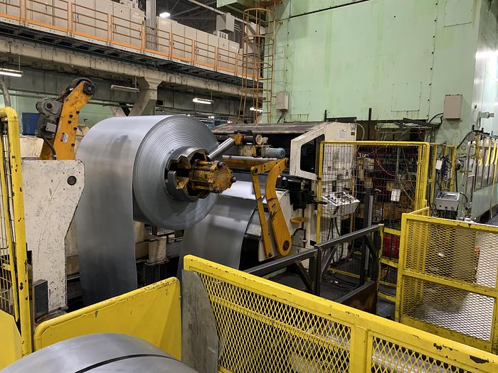 Used 1200 ton Komatsu Stamping Press