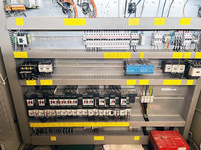 Used Hundegger K2-4 BHF joinery line  for log house production