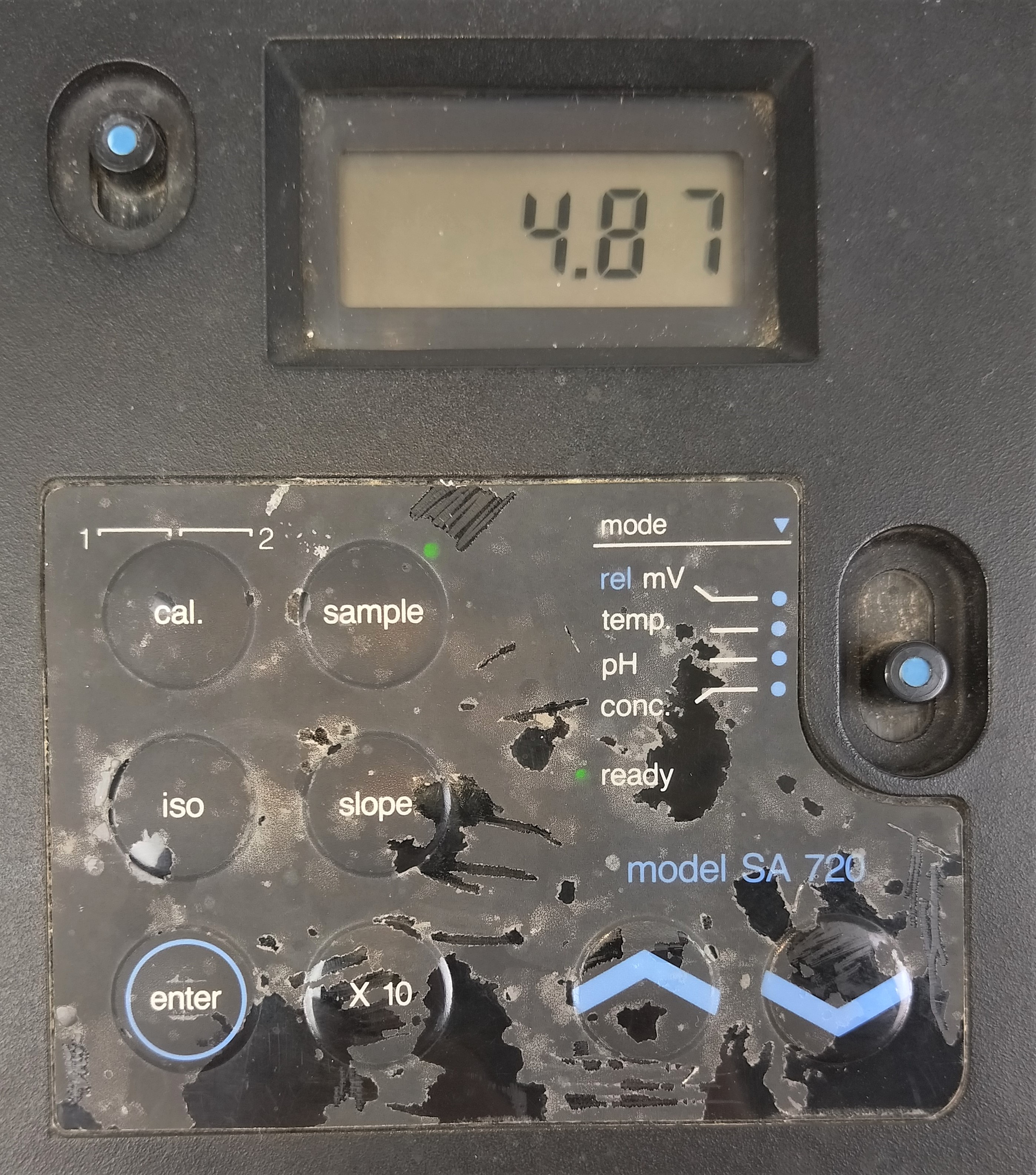 Used Orion SA 720 pH Meter with Electrode