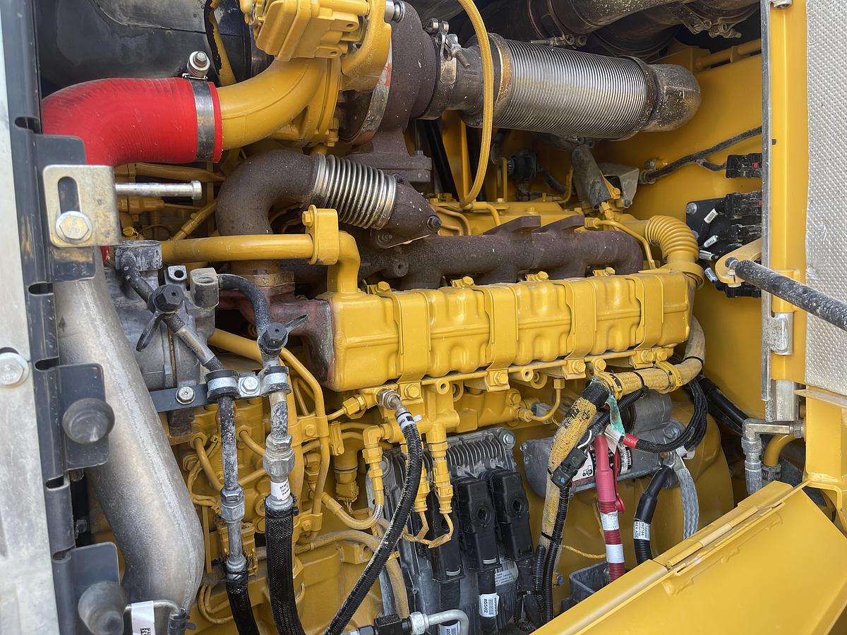 Used 2021 John Deere 524P