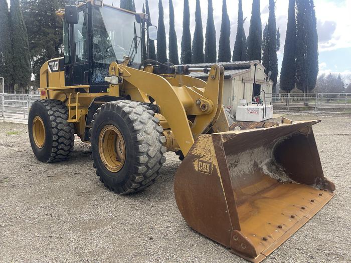 Used 2010 Cat 938Hz