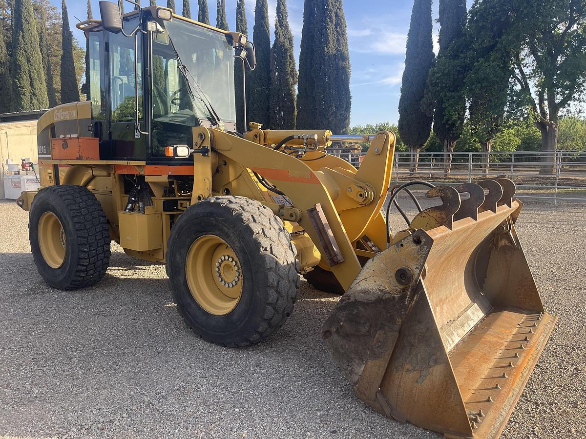 Used 2004 Cat 924GZ