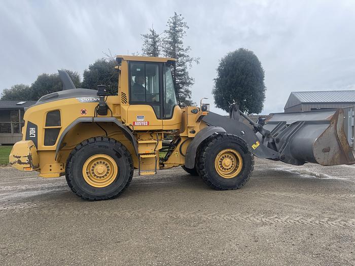Used 2016 Volvo L70H