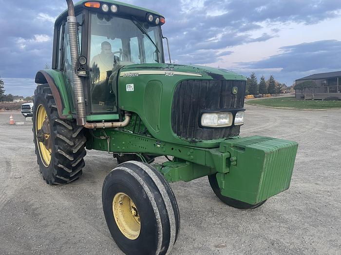 Used 2006 John Deere 7420