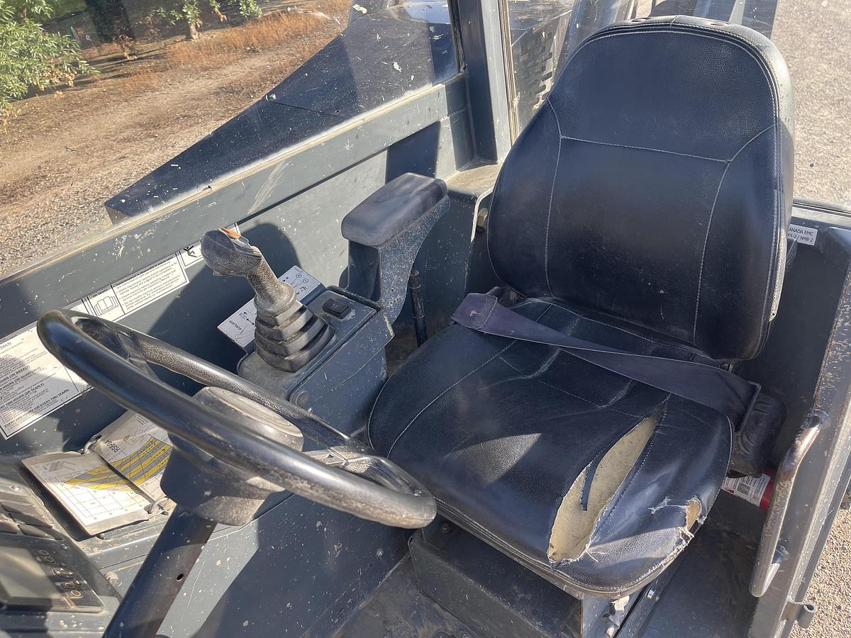Used 2017 Gehl R56-34