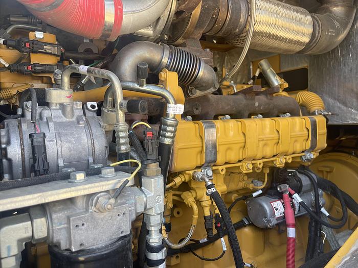 Used 2015 John Deere 624K