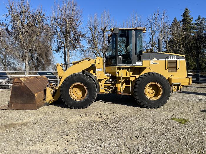 Used 2000 Cat 928G