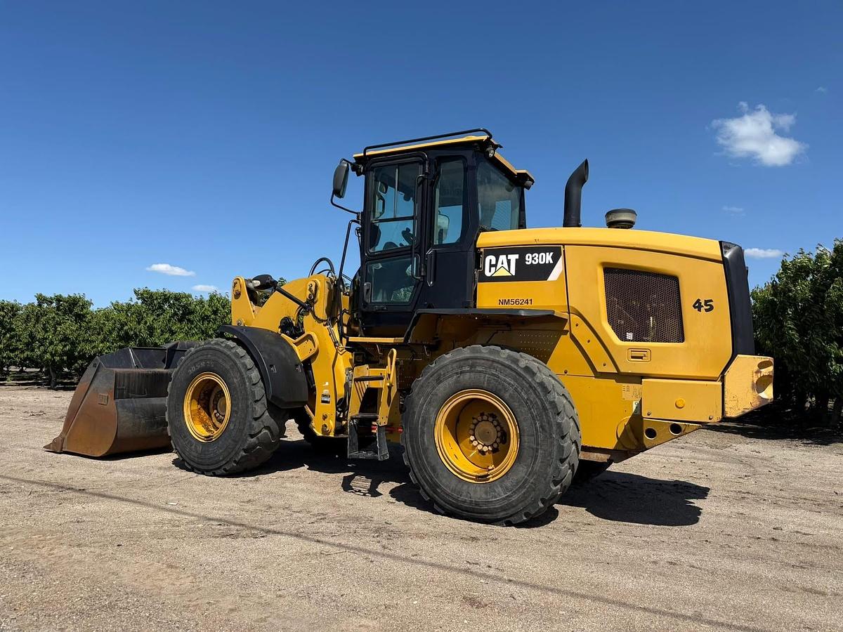 Used 2014 Cat 930K