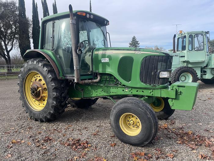 Used 2006 John Deere 7420