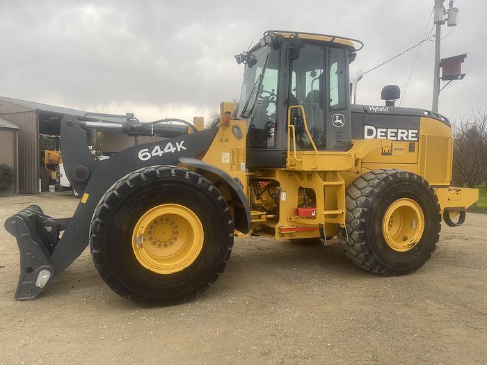 Used 2017 John Deere 644K