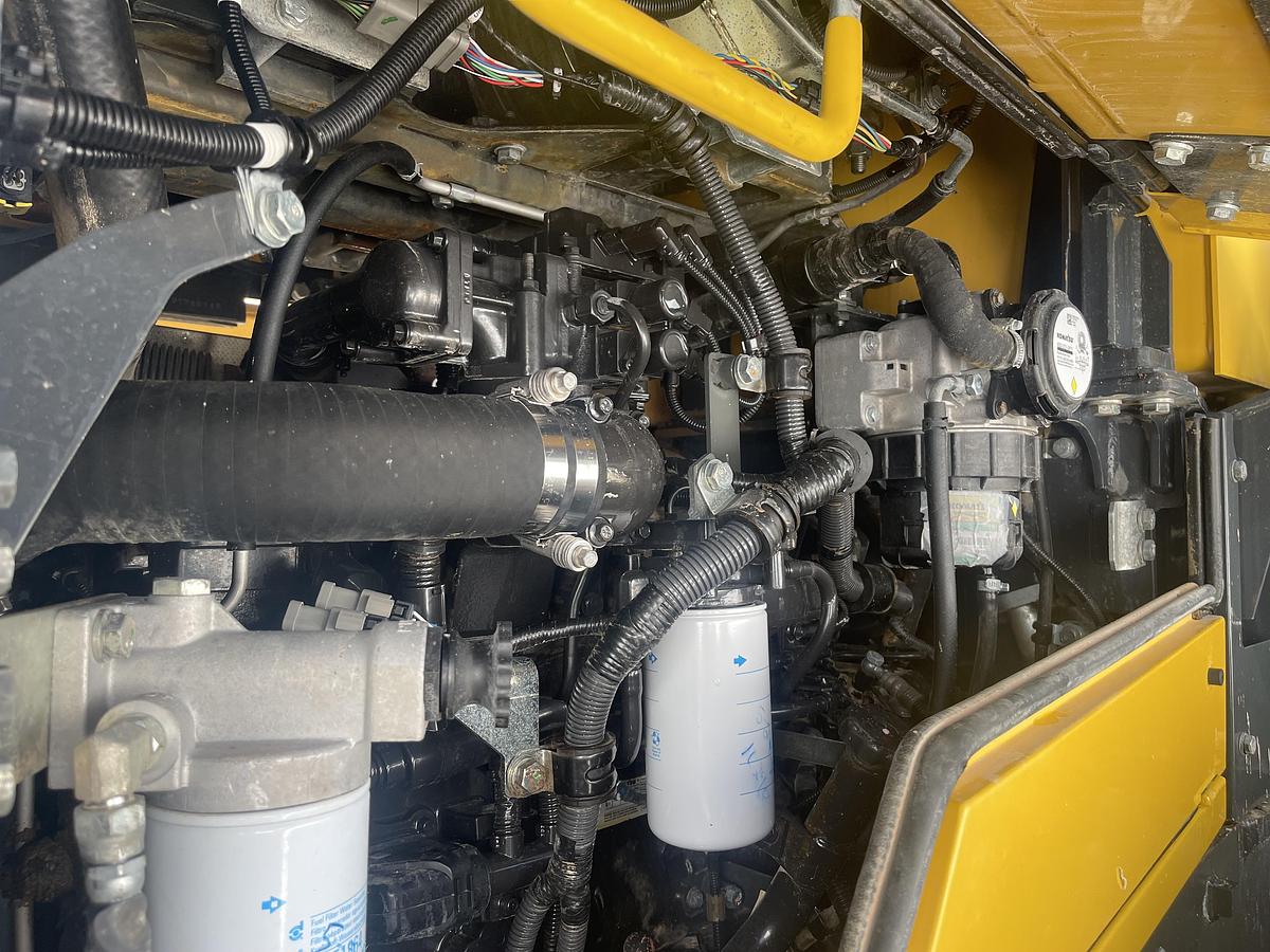 Used 2018 Komatsu WA380-8