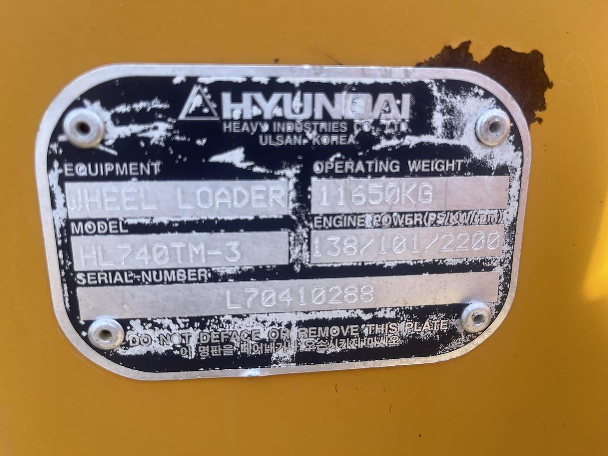 Used 2000 Hyundai HL740TM-3