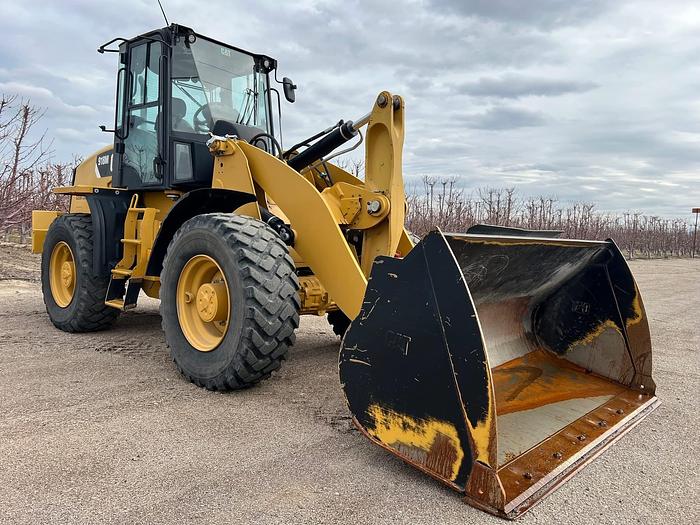 Used 2016 Cat 918M
