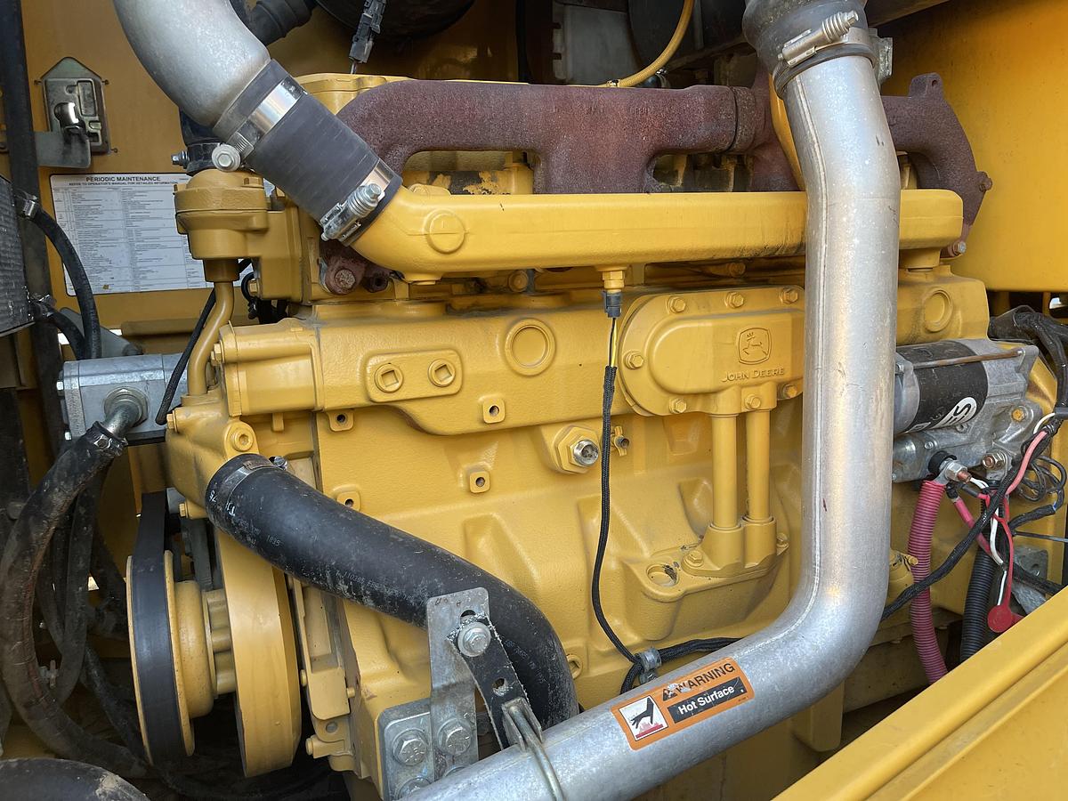 Used 2007 John Deere 644J