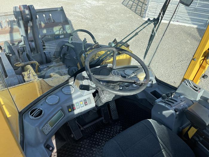 Used 1997 Volvo L180C Long Boom