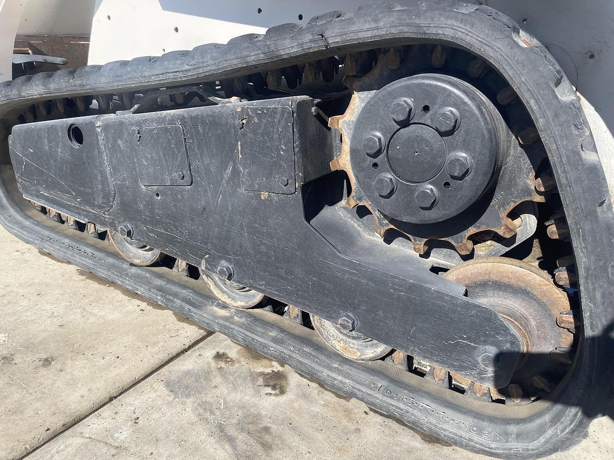 Used 2007 Bobcat T140