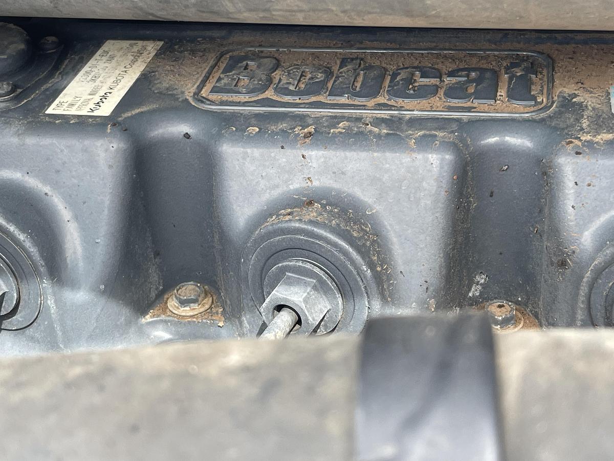 Used 2007 Bobcat S220