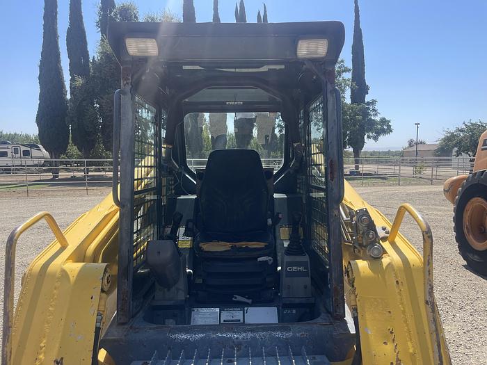 Used 2005 Gehl CLT80