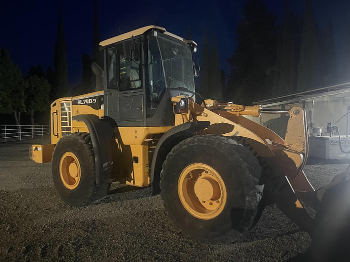 Used 2012 Hyundai 740-9