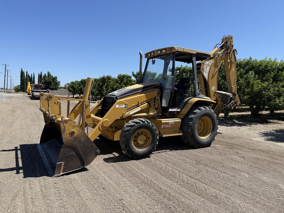 Used 2004 CAT 430D