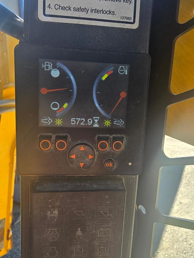 Used 2023 Gehl RT165