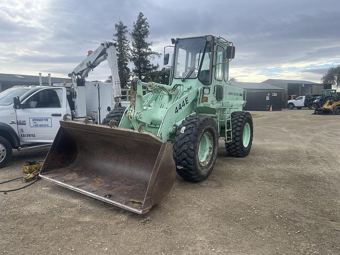 Used 1990 John Deere 444E