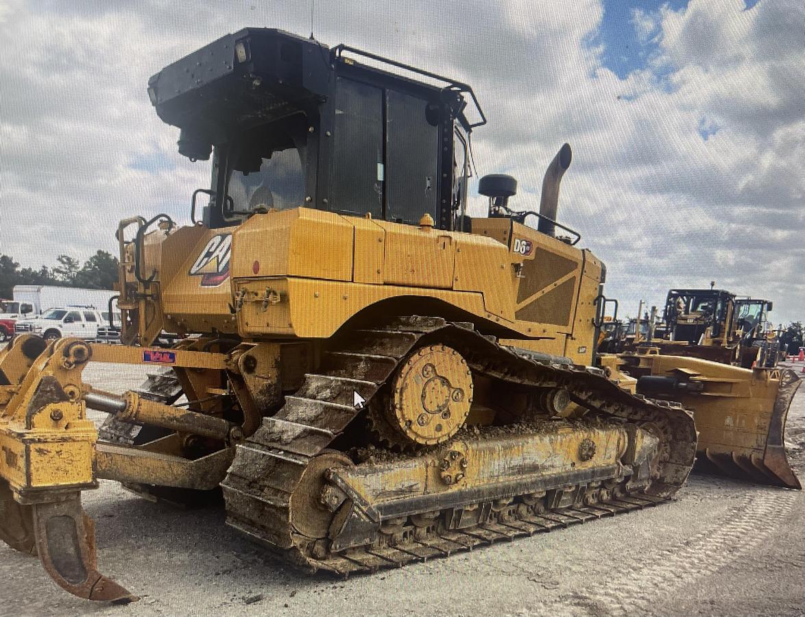Used 2020 Cat D6