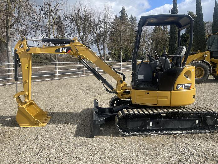 Used 2015 Cat 303.5