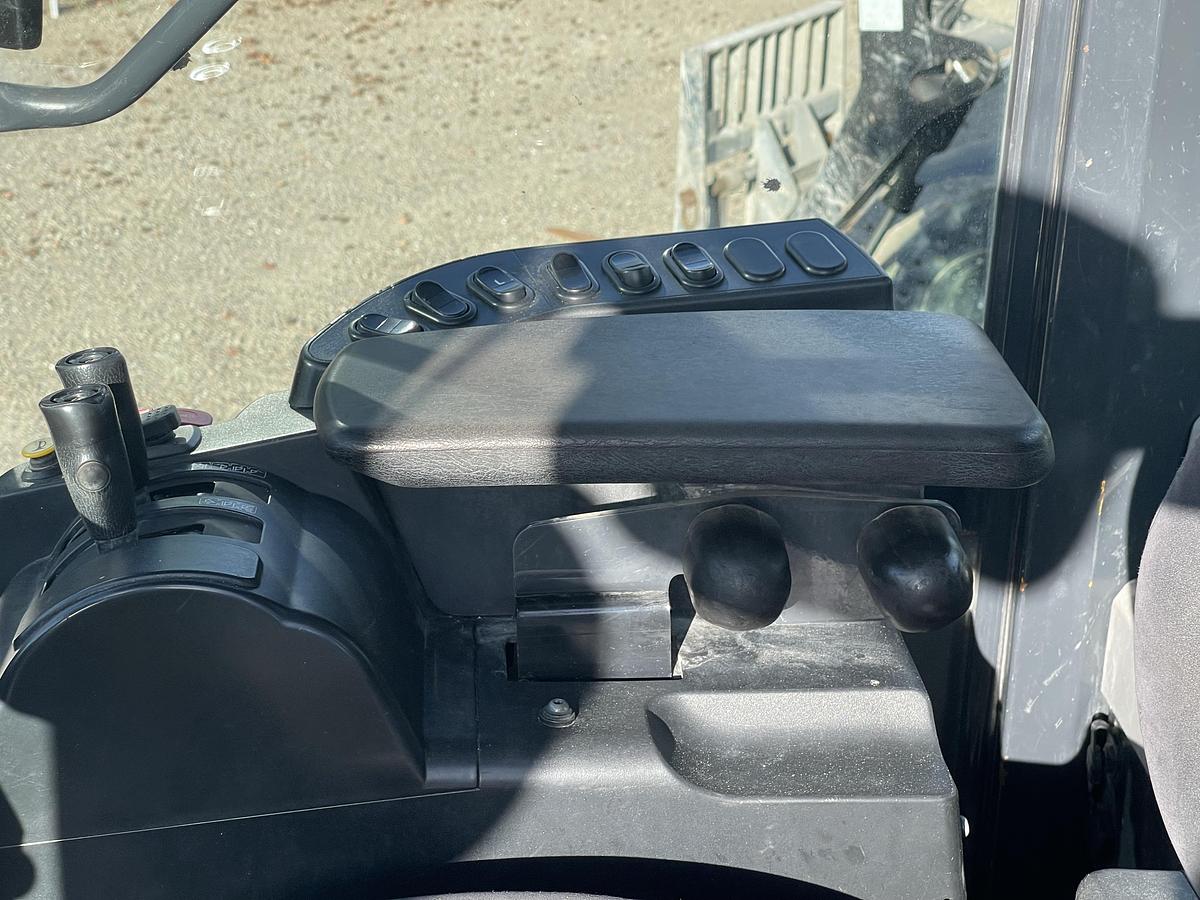 Used 2018 Komatsu WA380-8