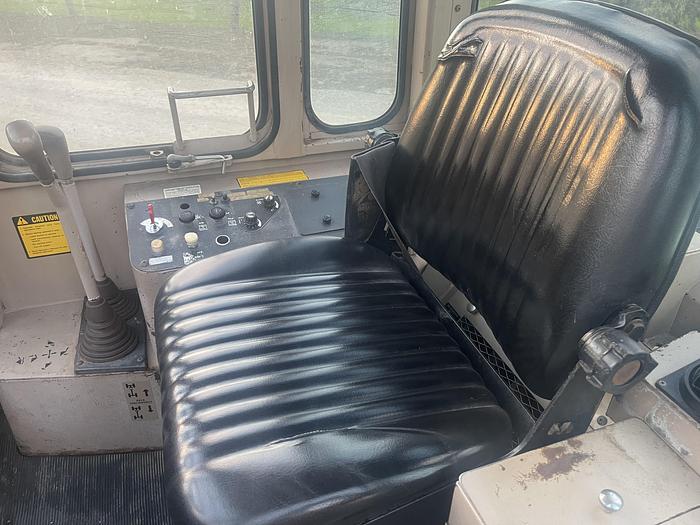 Used 1990 John Deere 444E