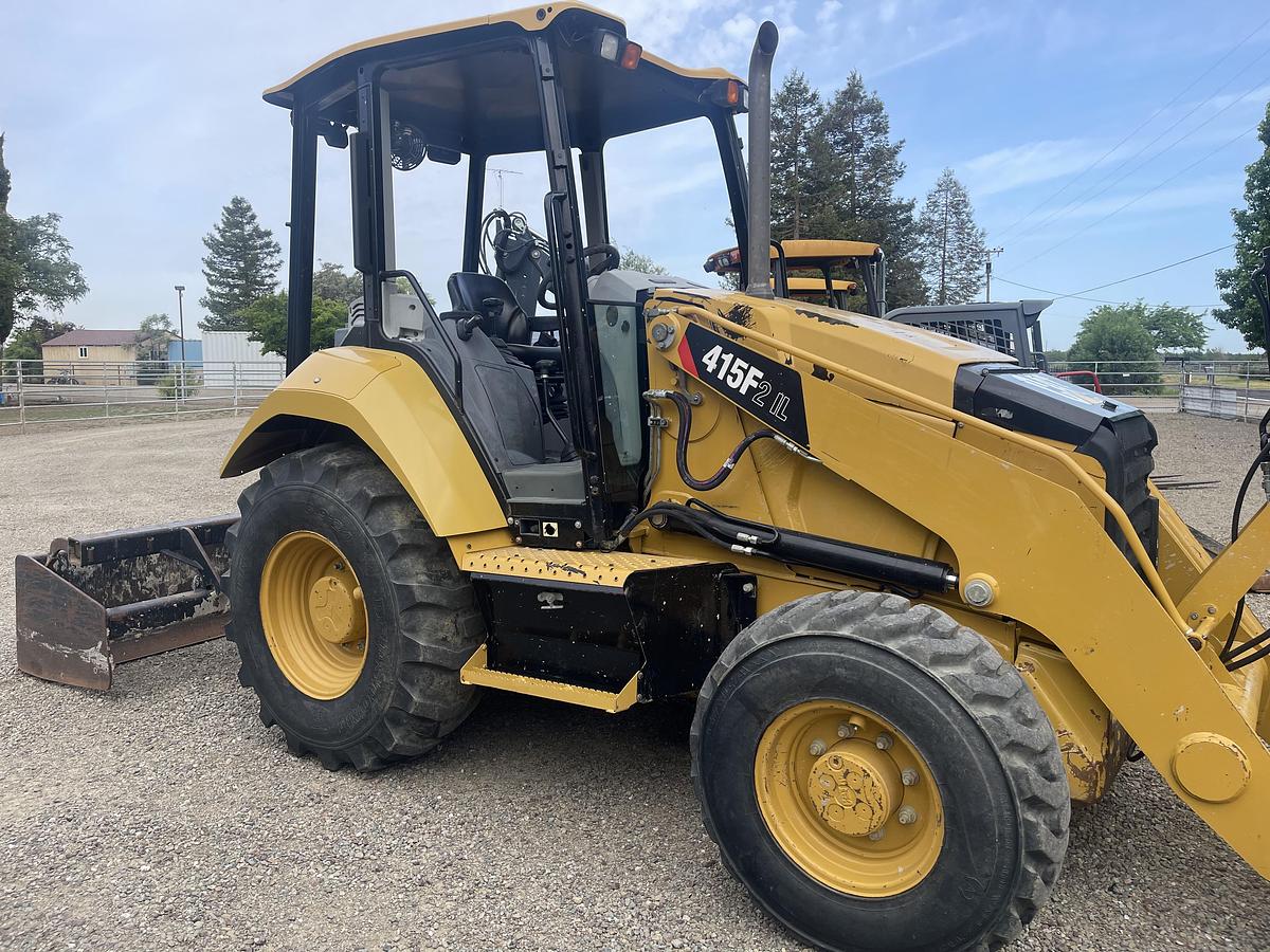 Used 2017 CAT 415F2 IL