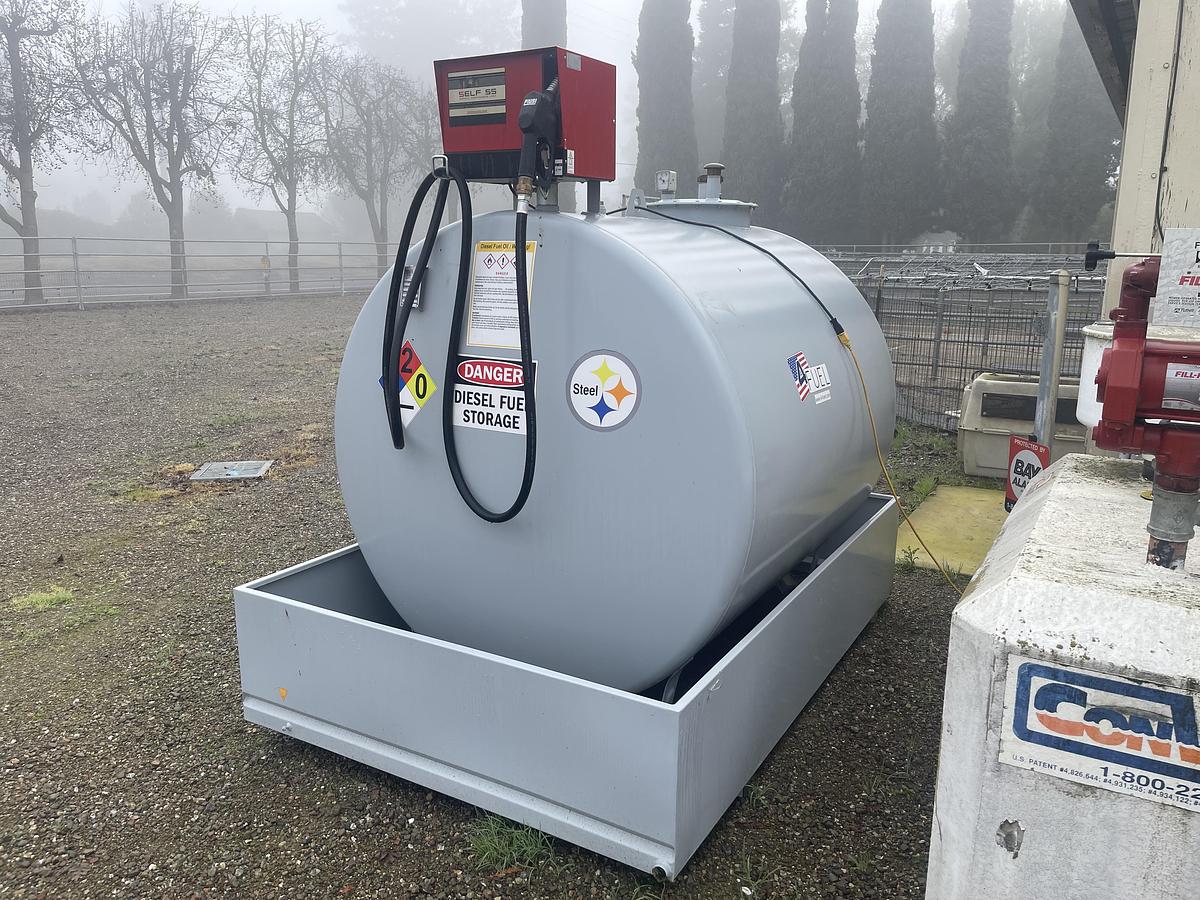 2025 4Fuel Steel Tank  830 gal disesl