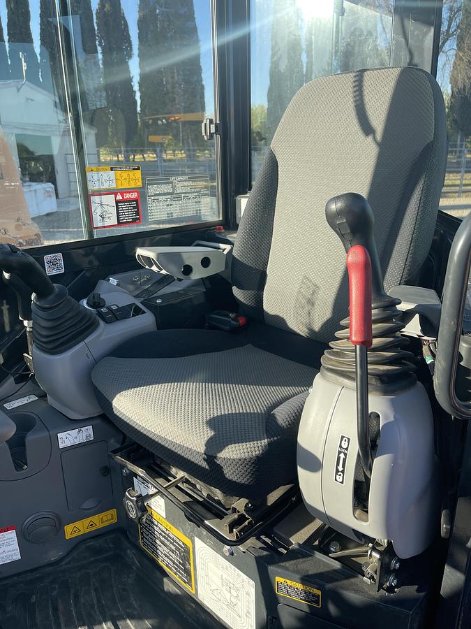 Used 2024 Hitachi Hitachi Zaxis ZX50U