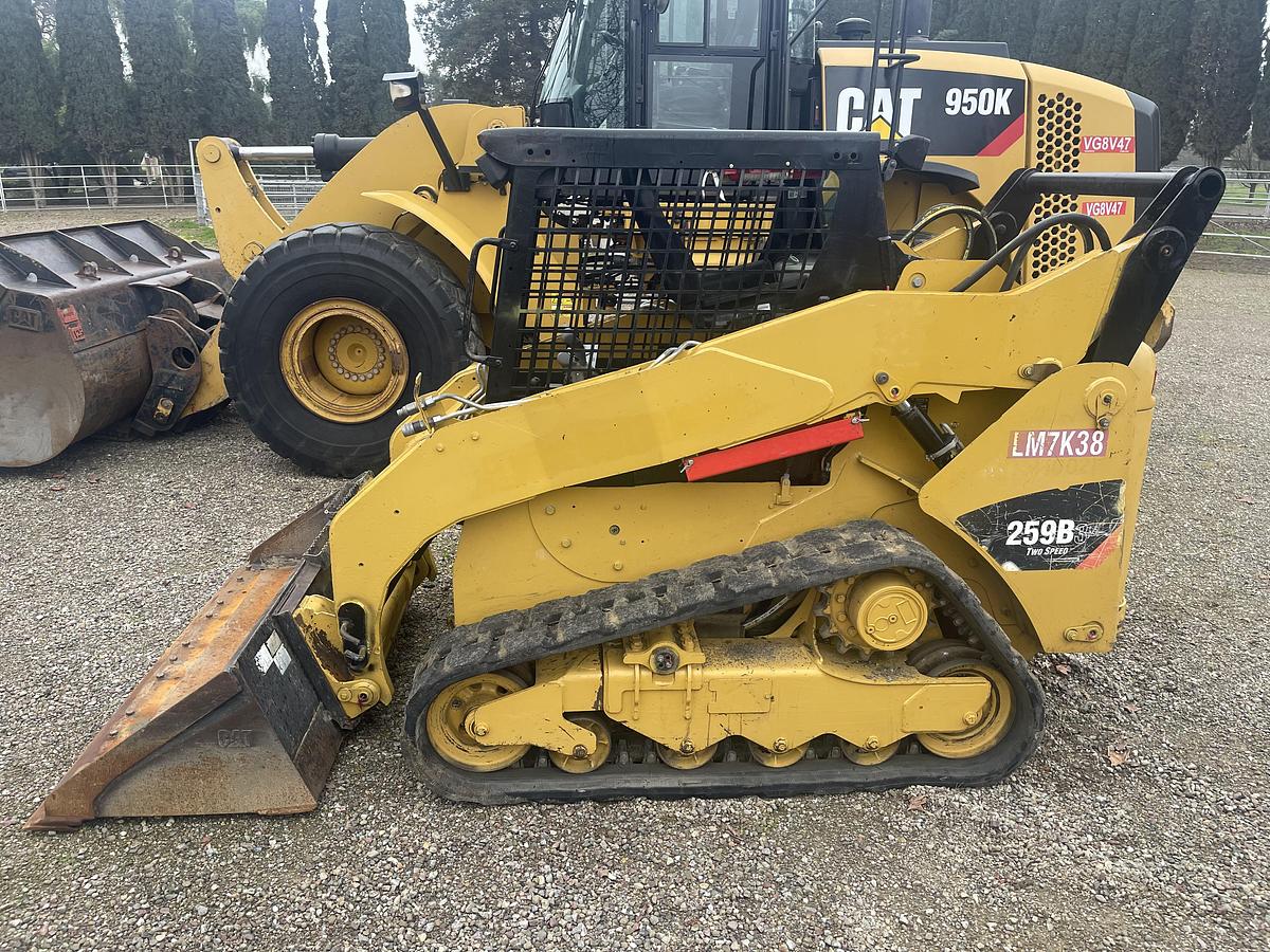 Used 2013 CAT 259b3