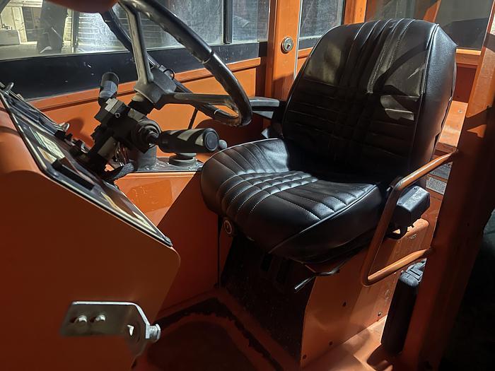 Used 2008 SkyTrak 8042