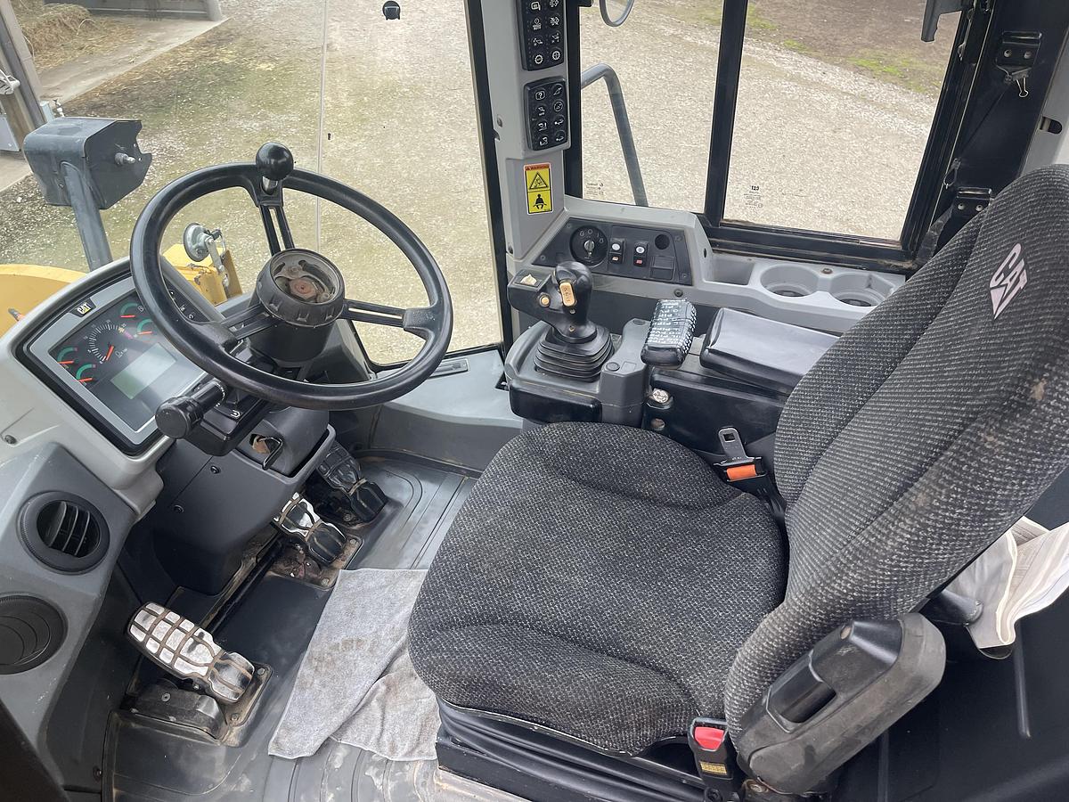 Used CAT 950K
