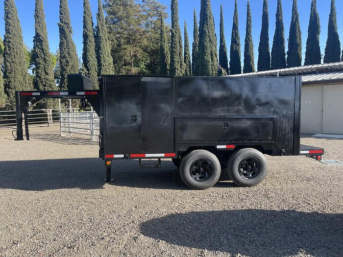 Used 2023 Custom Gooseneck Service Utility Weld