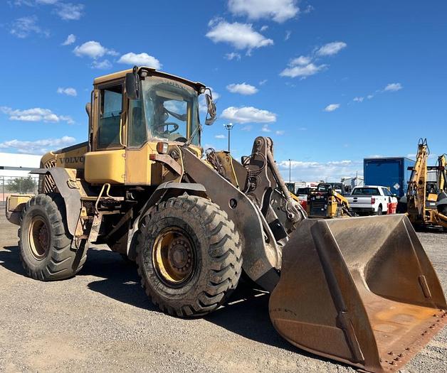 Used 2007 Volvo L70E