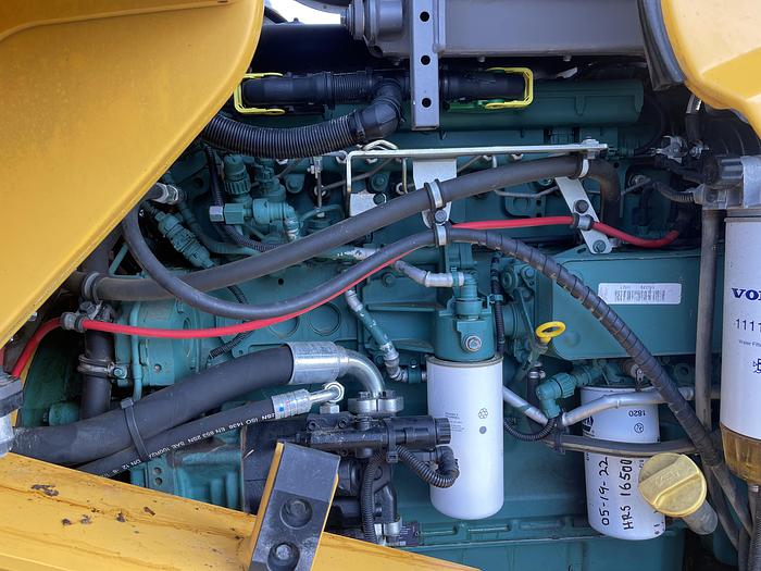 Used 2016 Volvo L70H