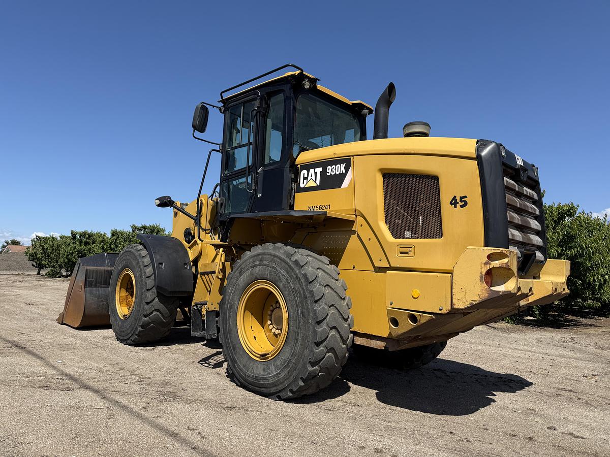 Used 2014 Cat 930K