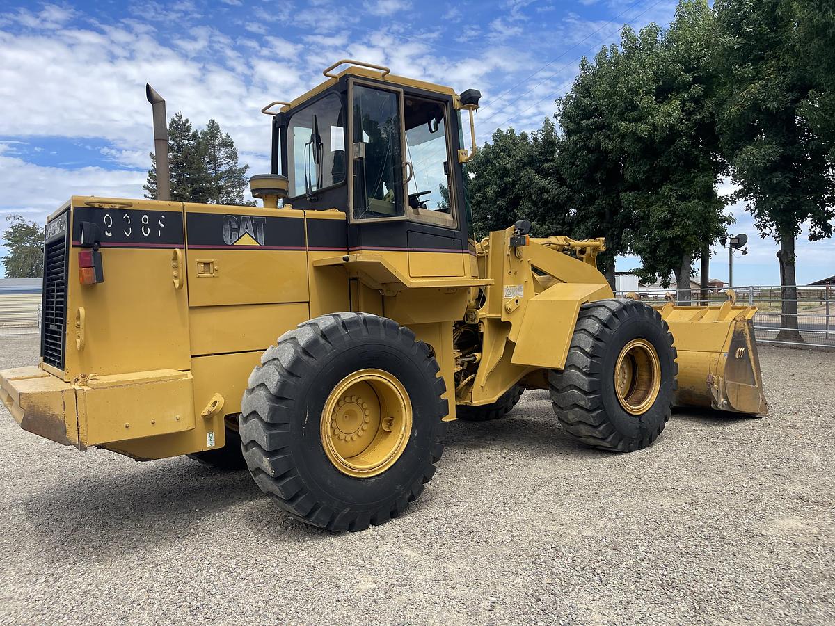 Used 1997 CAT 938F