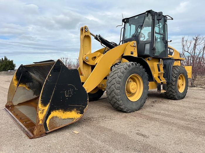 Used 2016 Cat 918M