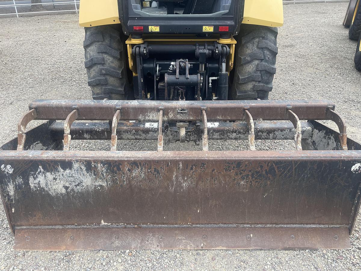 Used 2017 CAT 415F2 IL