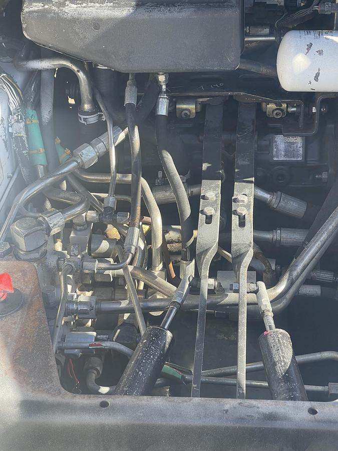 Used 2007 Bobcat T140