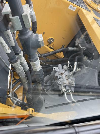 Used 2019 John Deere 210G LC