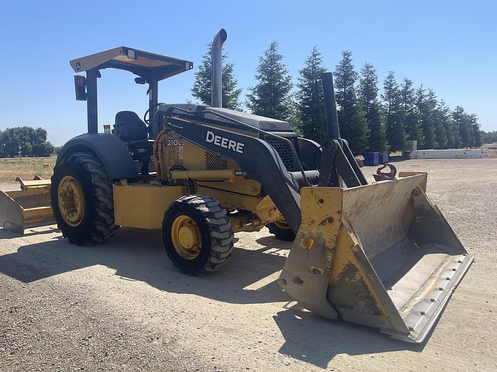 Used 2011 John Deere 210LJ
