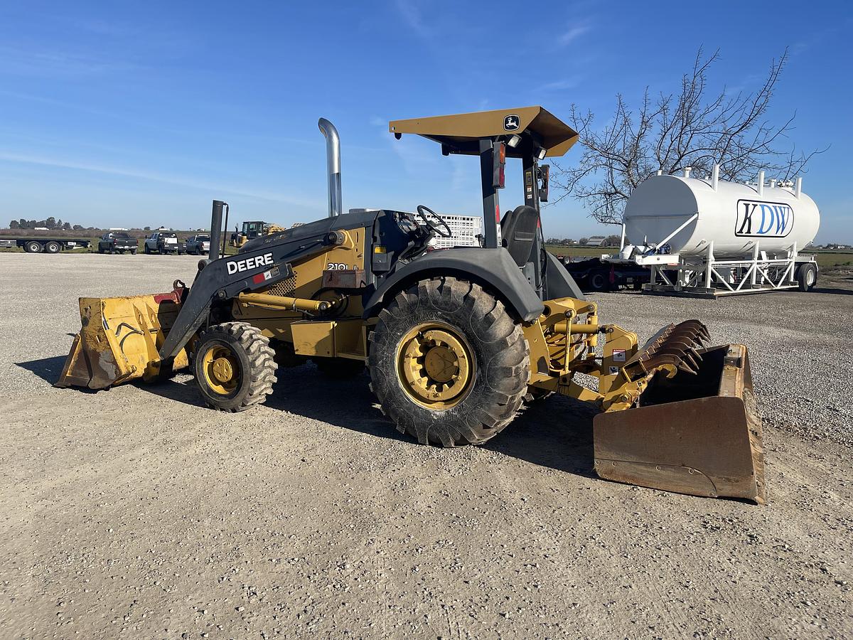 Used 2011 John Deere 210LJ